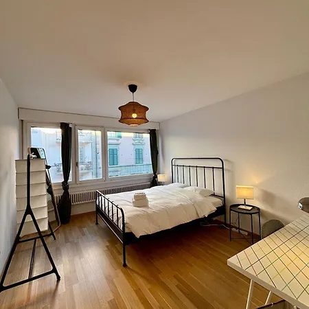 Appartement Cozy In *