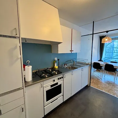 Appartement Cozy In *